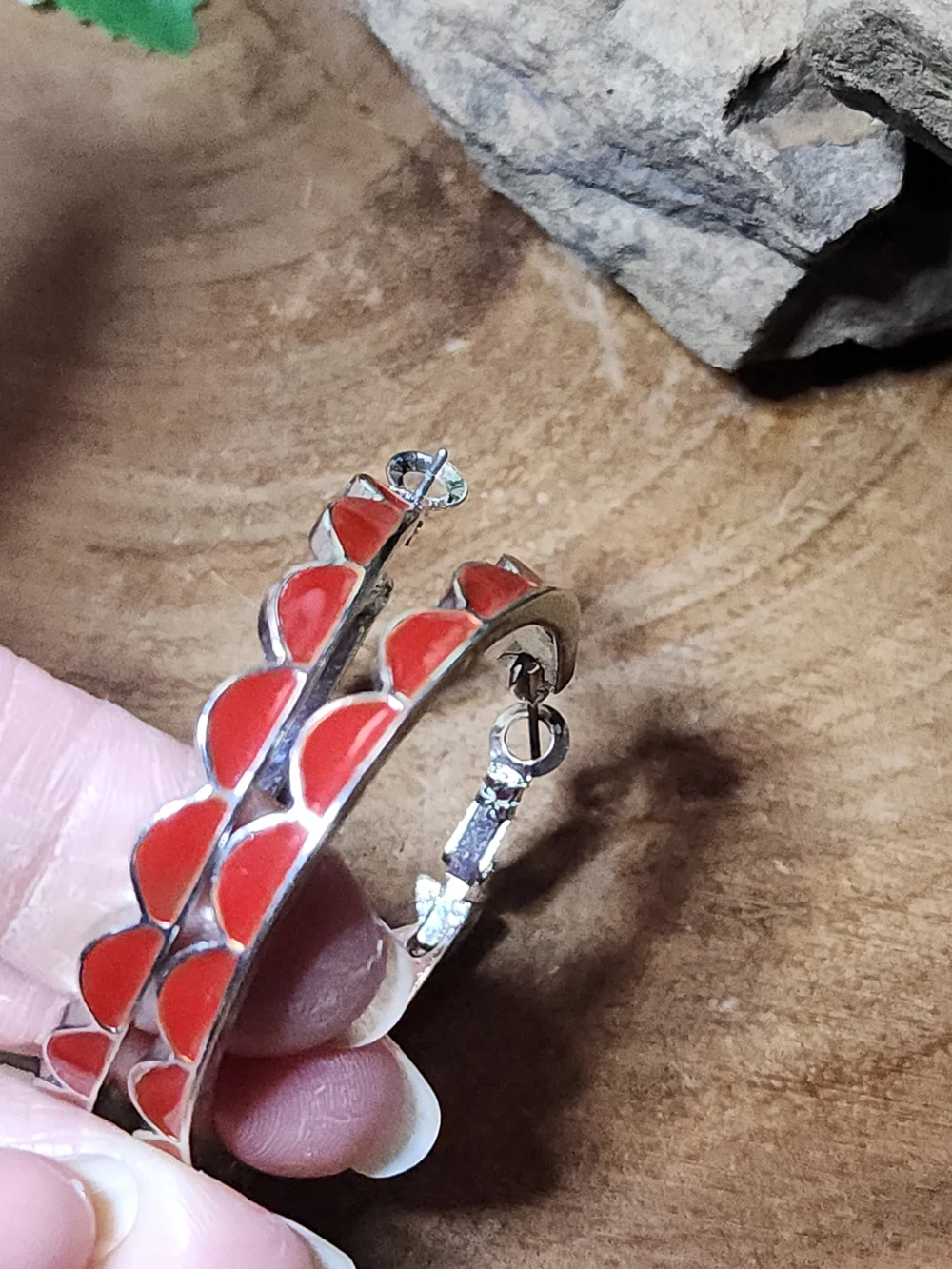 Red Enamel Hoop Scalloped Edge Earrings - Women Jewelry